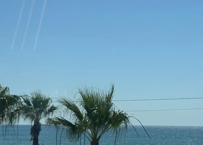 Tuck Ξενοδοχείο με διαμερίσματα Λάρνακα