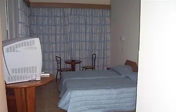 Ξενοδοχείο με διαμερίσματα Tuck