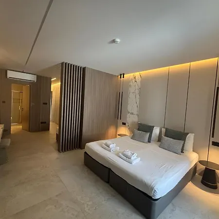 Aparthotel Tuck 4*