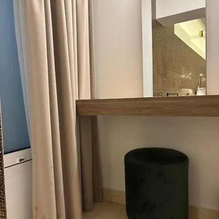 塔克旅馆 4*