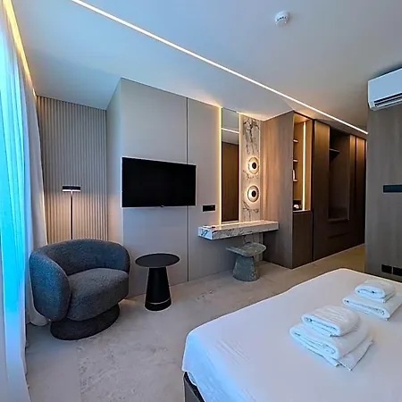 塔克旅馆 4*