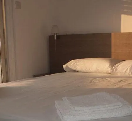 Ξενοδοχείο με διαμερίσματα Tuck