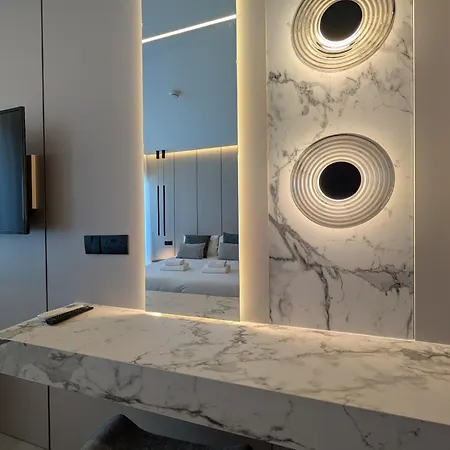 Апарт-готель Tuck 4*