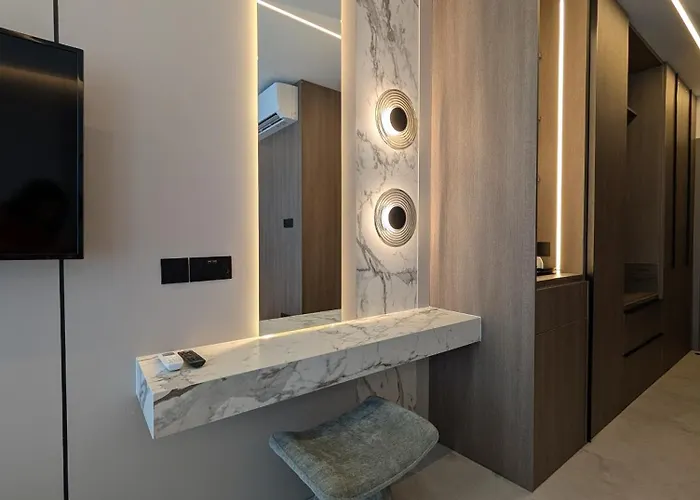 Tuck 4* Ларнака